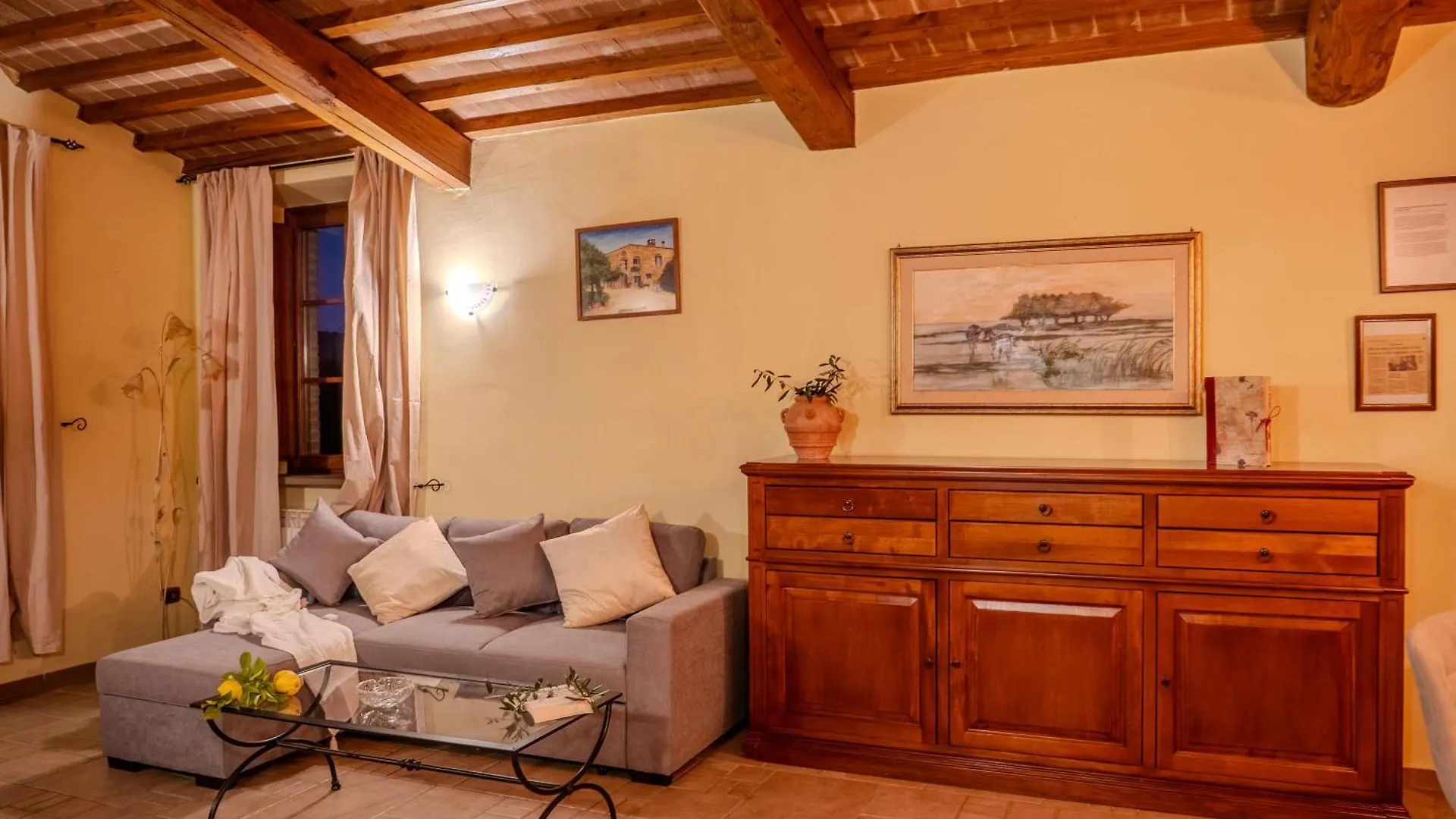 Agriturismo Pascianella Appartamento Bel Tramonto Castelmuzio Farm stay