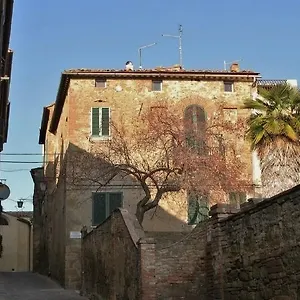 Casa Di Castello Holiday home